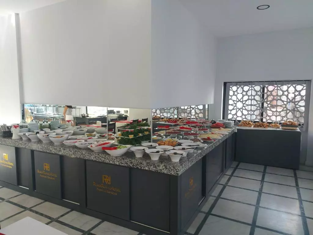 هتل روکس رویال